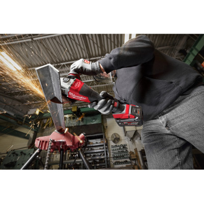 Угловая шлифмашина аккумуляторная Milwaukee M18 FHSAG125XPDB2-802X 4933493418