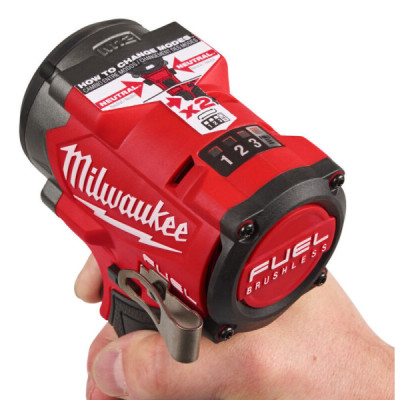 Гайковерт акумуляторний Milwaukee M12 FCIWF12G3-502X 4933493455
