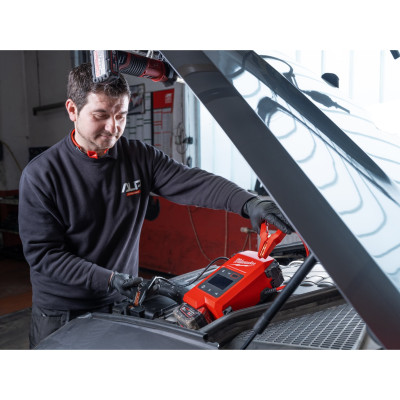 Пусковий пристрій Milwaukee M18 JS2000-0 4933498026