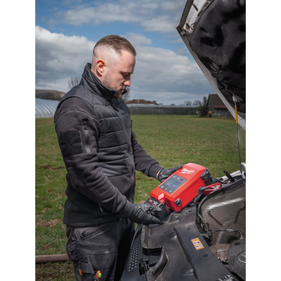 Пусковий пристрій Milwaukee M18 JS2000-0 4933498026