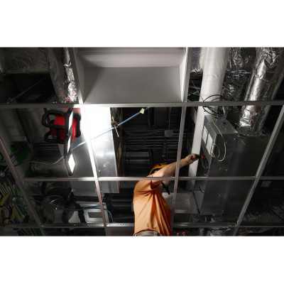 Фонарь аккумуляторный Milwaukee M18 MDTL-0 4933498149 без АКБ