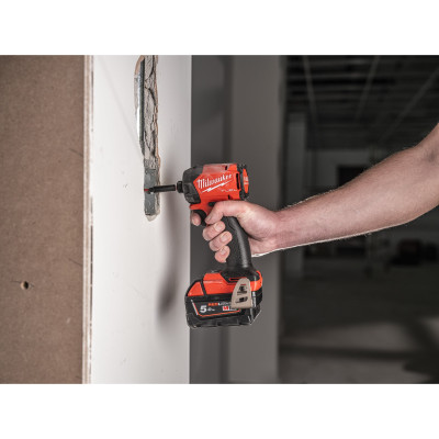Гвинтоверт гідравлічний ударний акумуляторний Milwaukee Surge M18 FIDRQ-0 4933498911 без АКБ
