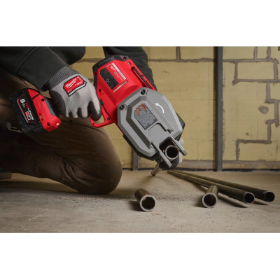 Аккумуляторный труборез для металлических труб Milwaukee M18 FPCS-502X 4933498915