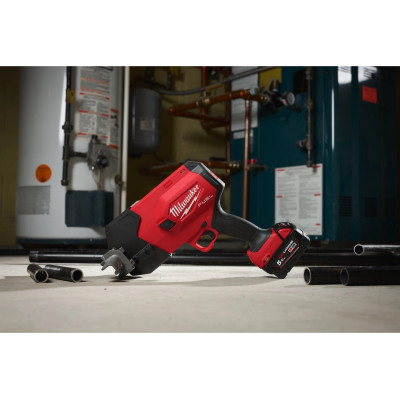 Аккумуляторный труборез для металлических труб Milwaukee M18 FPCS-502X 4933498915