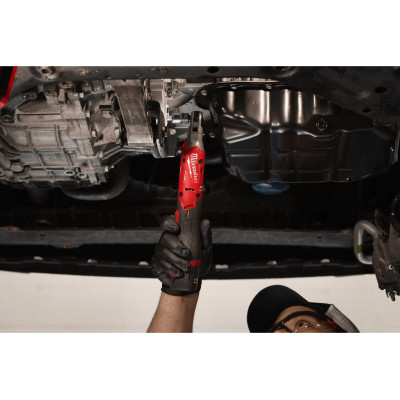 Гайковёрт-трещотка угловой аккумуляторный Milwaukee M12 FIR38G2-252B 4933498937