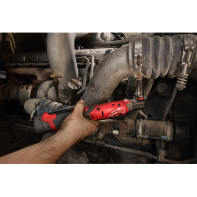 Гайковёрт-трещотка угловой аккумуляторный Milwaukee M12 FIR38G2-252B 4933498937