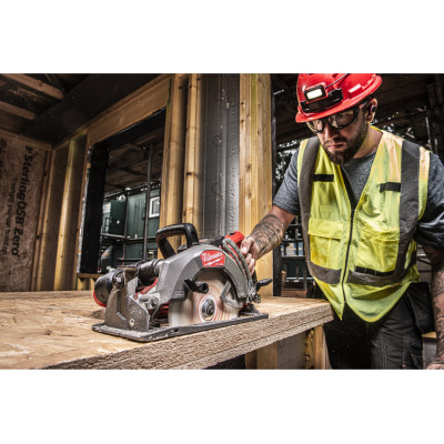 Дискова пила акумуляторна Milwaukee M18 FCSRH662-0 4933498992 без АКБ