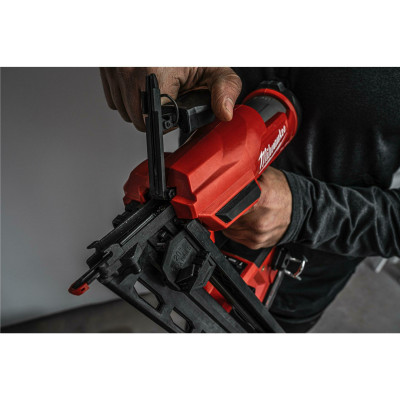 Гвоздезабиватель аккумуляторный Milwaukee M18 FN16GA-0 4933499154 без АКБ
