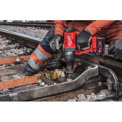 Гайковёрт ударный аккумуляторный Milwaukee M18 ONEFHIWF1-0 4933499162 без АКБ