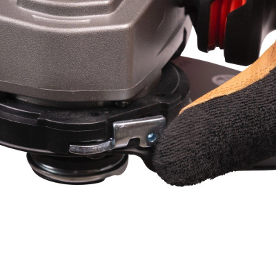 Угловая шлифмашина аккумуляторная Milwaukee M18 FLAG230XPDB-121C FORGE 4933499241