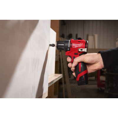 Набір акумуляторних інструментів Milwaukee M12 BLPP2D-202B 4933500139