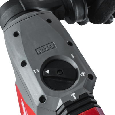 Перфоратор аккумуляторный Milwaukee M18 ONEFHPX-802X 4933500234