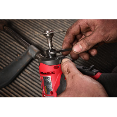 Кутова цангова шліфмашина акумуляторна Milwaukee M12 FDGA2-522BA 4933500525