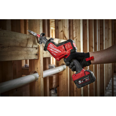 Сабельная пила аекумуляторная Milwaukee M18 FHZ-502X 4933500562
