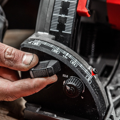 Погружная пила аккумуляторная Milwaukee M18 FPS55-0 4933502226 без АКБ