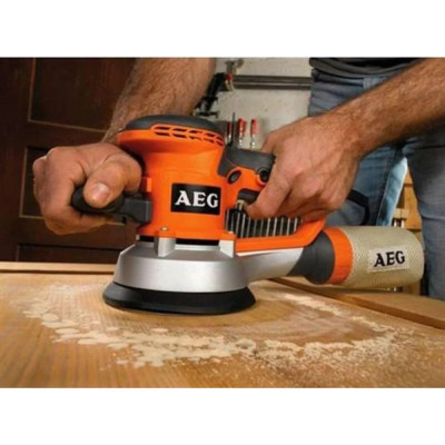 Ексцентрикова шліфмашина AEG EX 150 ES 4935443290