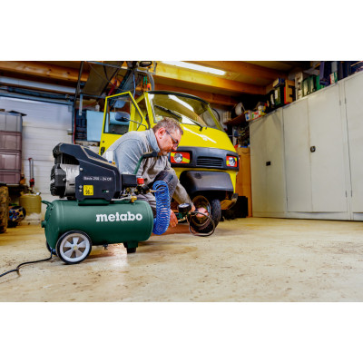 Компресор поршневий безмасляний Metabo Basic 250-24 OF 601523000
