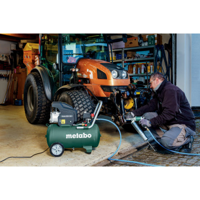 Компресор поршневий масляний Metabo Basic 250-50 601524000