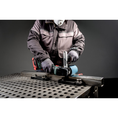 Щеточная шлифмашина аккумуляторная Metabo SVB 18 LTX BL 200 601766840 без АКБ