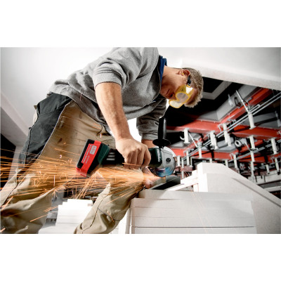 Угловая шлифмашина аккумуляторная Metabo W 18 LTX 125 Quick 602174610