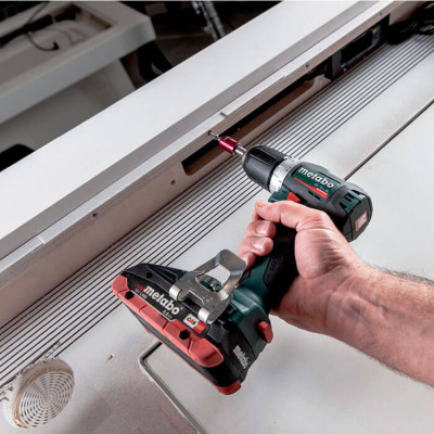 Дриль-шуруповерт ударний акумуляторний Metabo SB 18 L BL 602331500