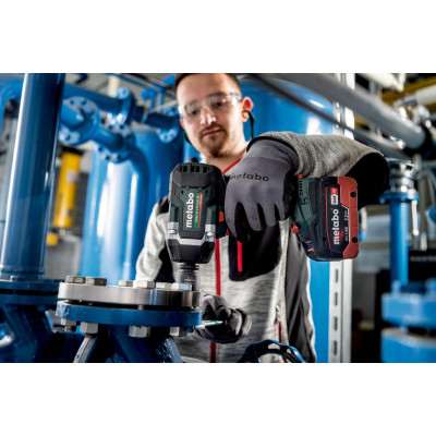 Гайковерт ударний акумуляторний Metabo SSW 18 LTX 800 BL 602403660