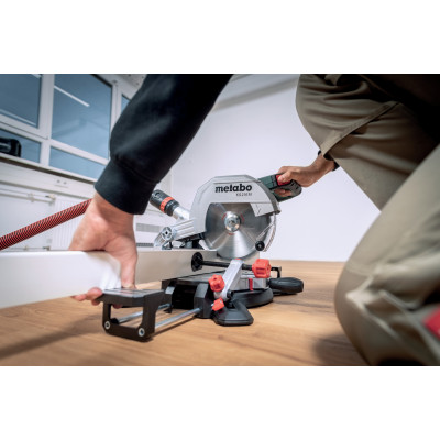 Торцювальна пила Metabo KS 216 M 610216000