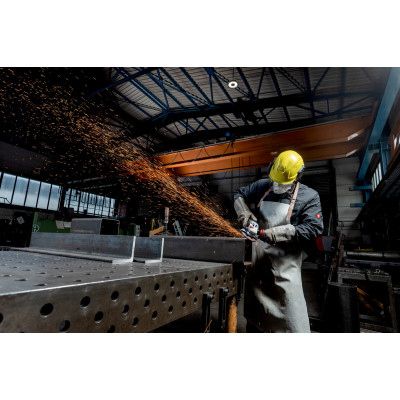 Угловая шлифмашина Metabo WEV 19-125 Q M-Brush 613108000
