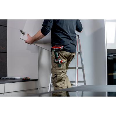 Дриль-шуруповерт акумуляторний Metabo BS 18 L BL Q 613156800