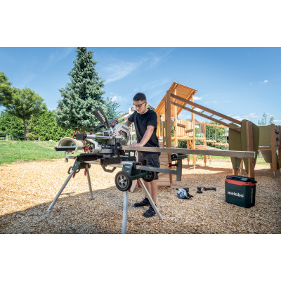Торцювальна пила акумуляторна Metabo KGS 18 LTX BL 305 614305810