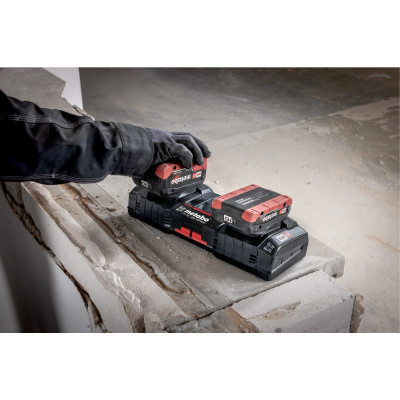 Зарядний пристрій Metabo Li-Ion 12 В, 14.4 В, 18 В, 36 В ASC 145 DUO 627495000