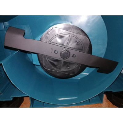 Ніж для газонокосарки Makita 671002549