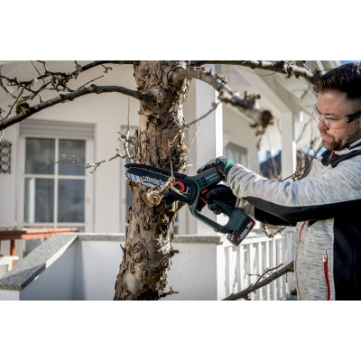 Веткорез аккумуляторный с телескопической ручкой Metabo MS 18 LTX 15 691229000 без АКБ
