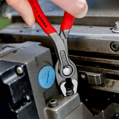 Кліщі універсальні KNIPEX TwinGrip 150 мм 3-16 мм 82 01 150
