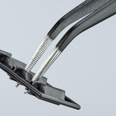 Пинцет захватный прецизионный KNIPEX 155 мм 92 34 37