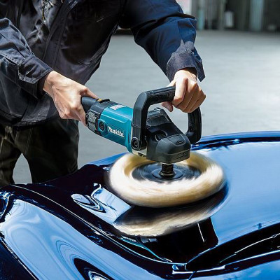 Полировальная машина Makita 9237CB
