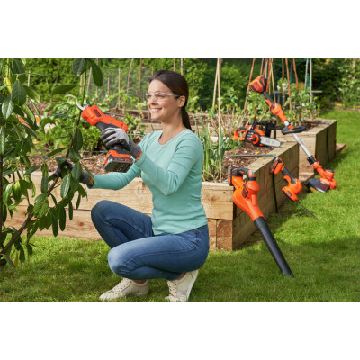 Ножиці-секатор акумуляторні BLACK+DECKER BCPP18D1