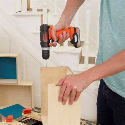 Дрель-шуруповёрт аккумуляторная BLACK+DECKER BDCDD12USB без АКБ