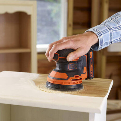 Ексцентрикова шліфмашина акумуляторна BLACK+DECKER BDCROS18