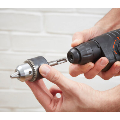 Перфоратор BLACK+DECKER BEHS01