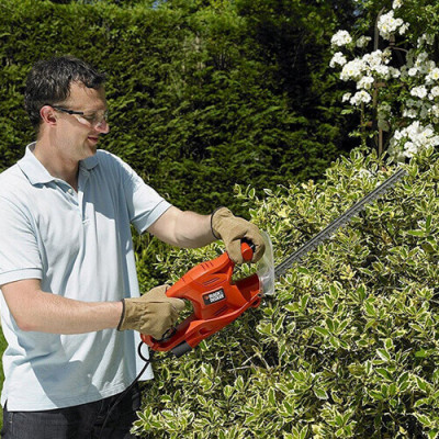 Кущоріз електричний BLACK+DECKER BEHT201