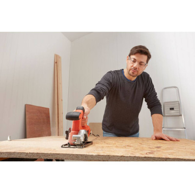 Дисковая пила BLACK+DECKER BES510