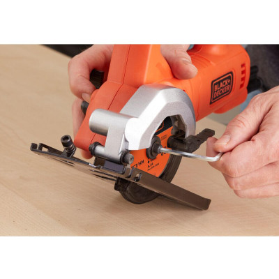 Дисковая пила BLACK+DECKER BES510