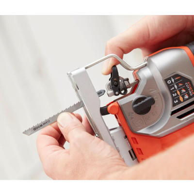 Лобзик електричний BLACK+DECKER BES610