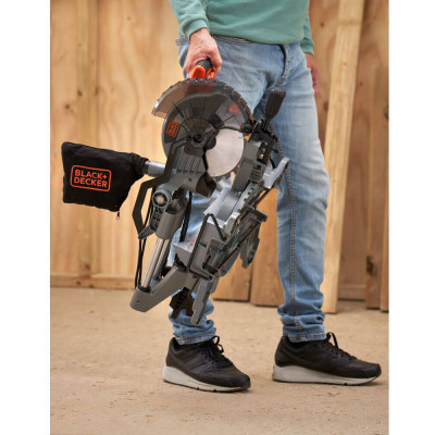 Торцовочная пила BLACK+DECKER BES701