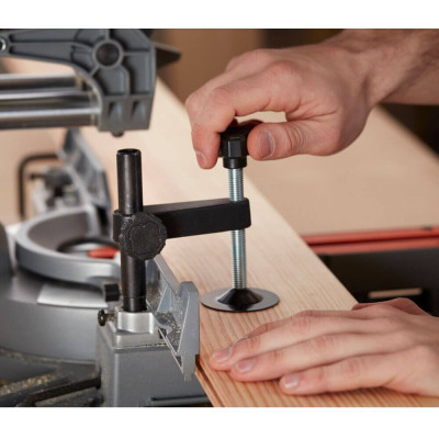 Торцювальна пила BLACK+DECKER BES710