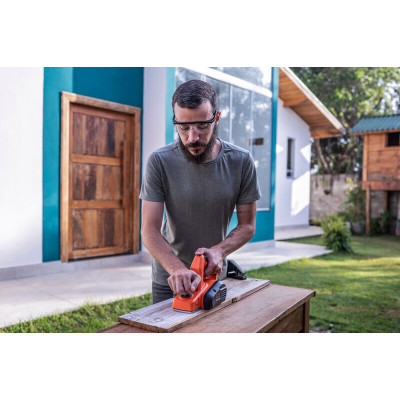Рубанок електричний BLACK+DECKER BEW712