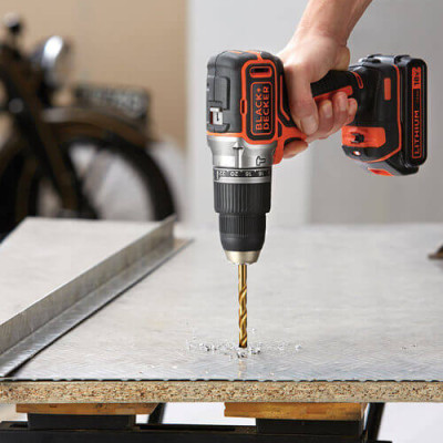 Дриль-шуруповерт ударний акумуляторний BLACK+DECKER BL188KB