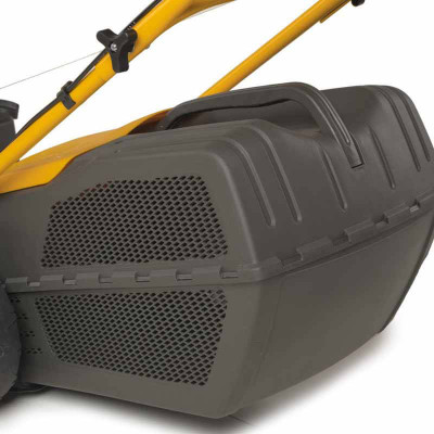 Газонокосарка бензинова самохідна STIGA Collector48SB