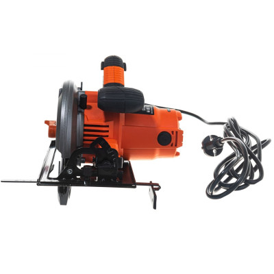 Дисковая пила BLACK+DECKER CS1550
